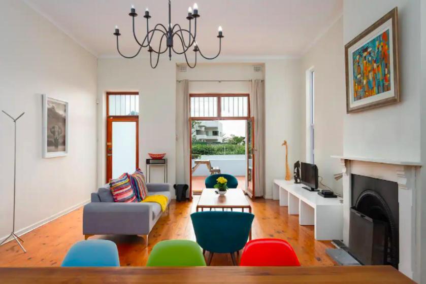 Kloof Avenue 5 Holiday home *